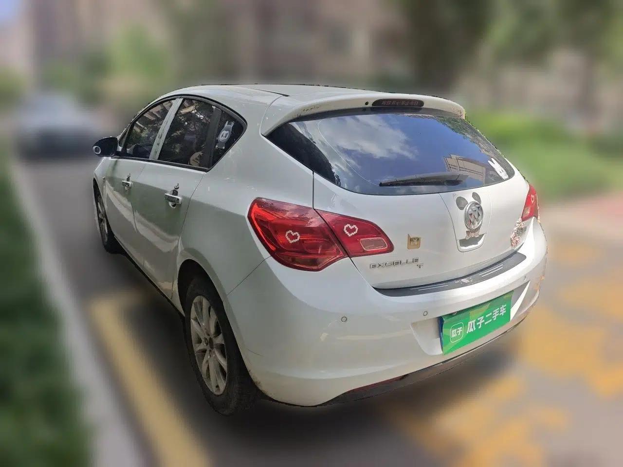 Buick GT 2014 XT 1.6L Automatic Fashion Edition — миниатюра 4