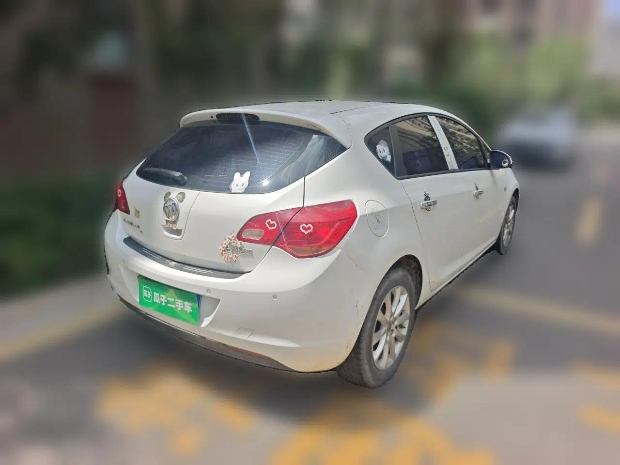 Buick GT 2014 XT 1.6L Automatic Fashion Edition — миниатюра 6