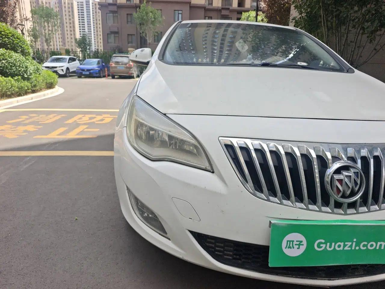 Buick GT 2014 XT 1.6L Automatic Fashion Edition — миниатюра 7