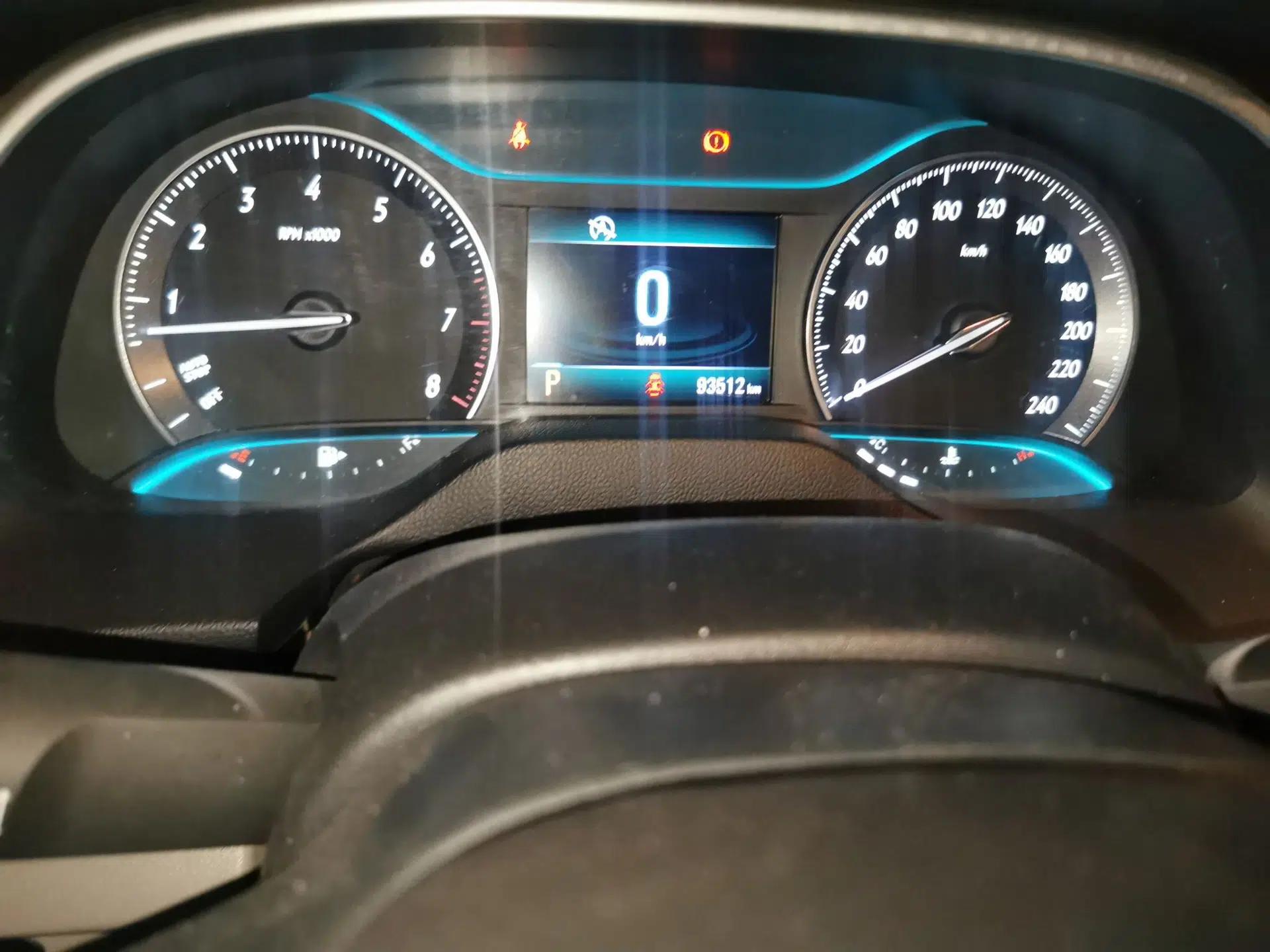 Buick GT 2015 15N Automatic Elite Version — миниатюра 12