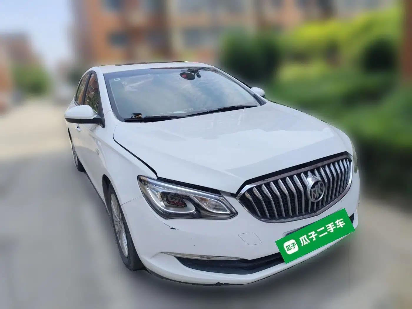 Buick GT 2016 15N Manual Elite Edition — миниатюра 3