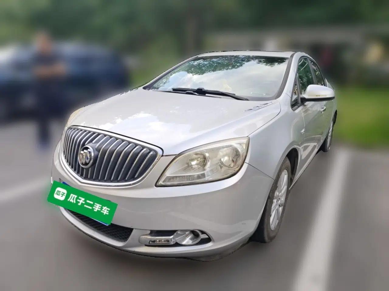 Buick GT 2013 GT 1.6L Manual Entry-Level Model — миниатюра 1