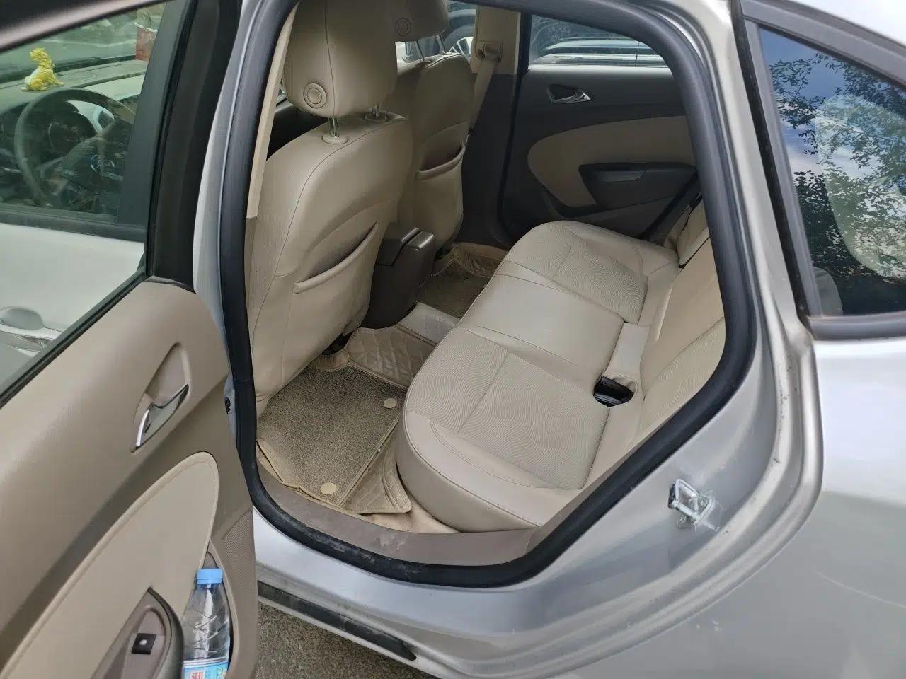 Buick GT 2013 GT 1.6L Manual Entry-Level Model — миниатюра 17