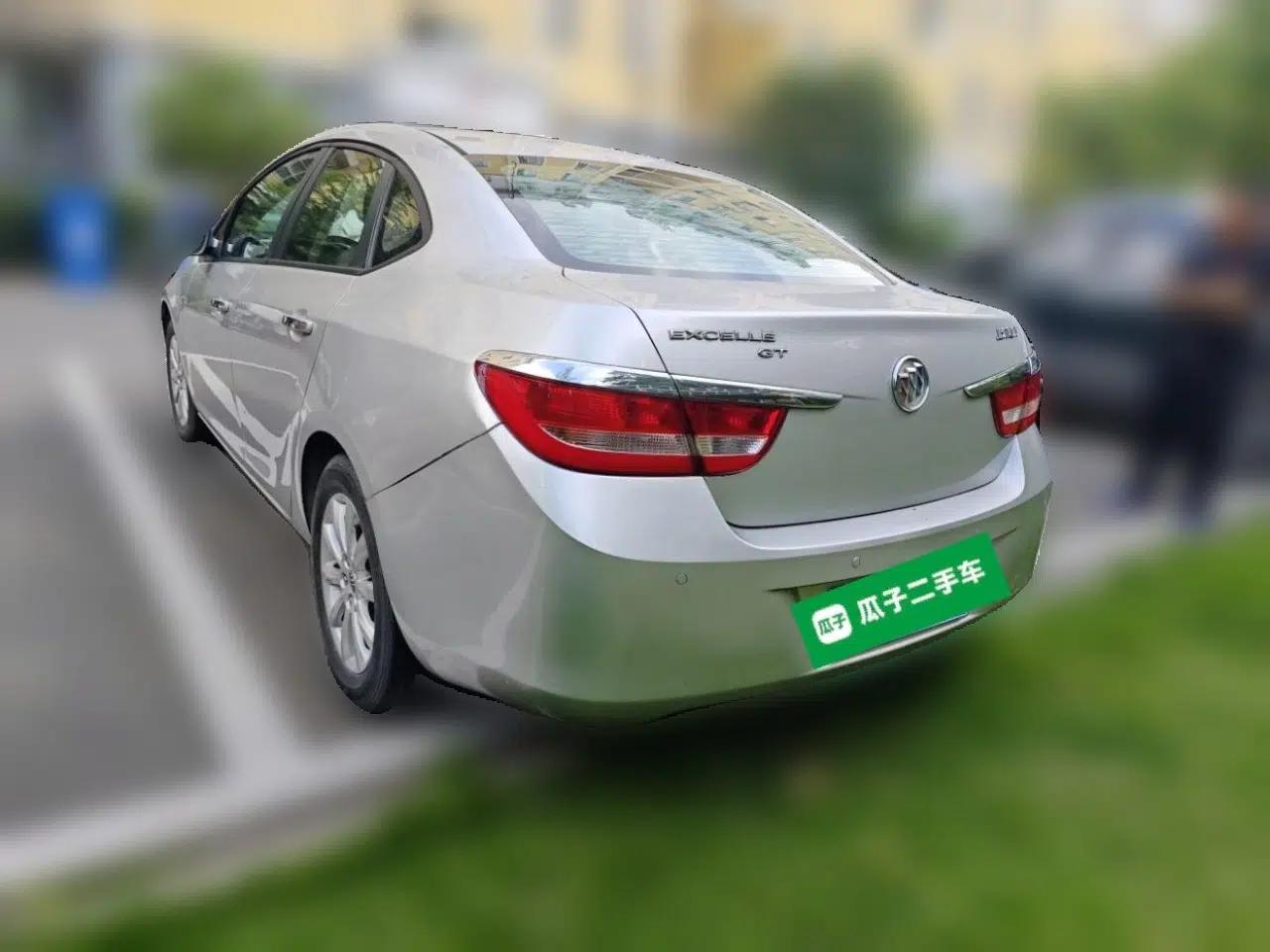 Buick GT 2013 GT 1.6L Manual Entry-Level Model — миниатюра 4