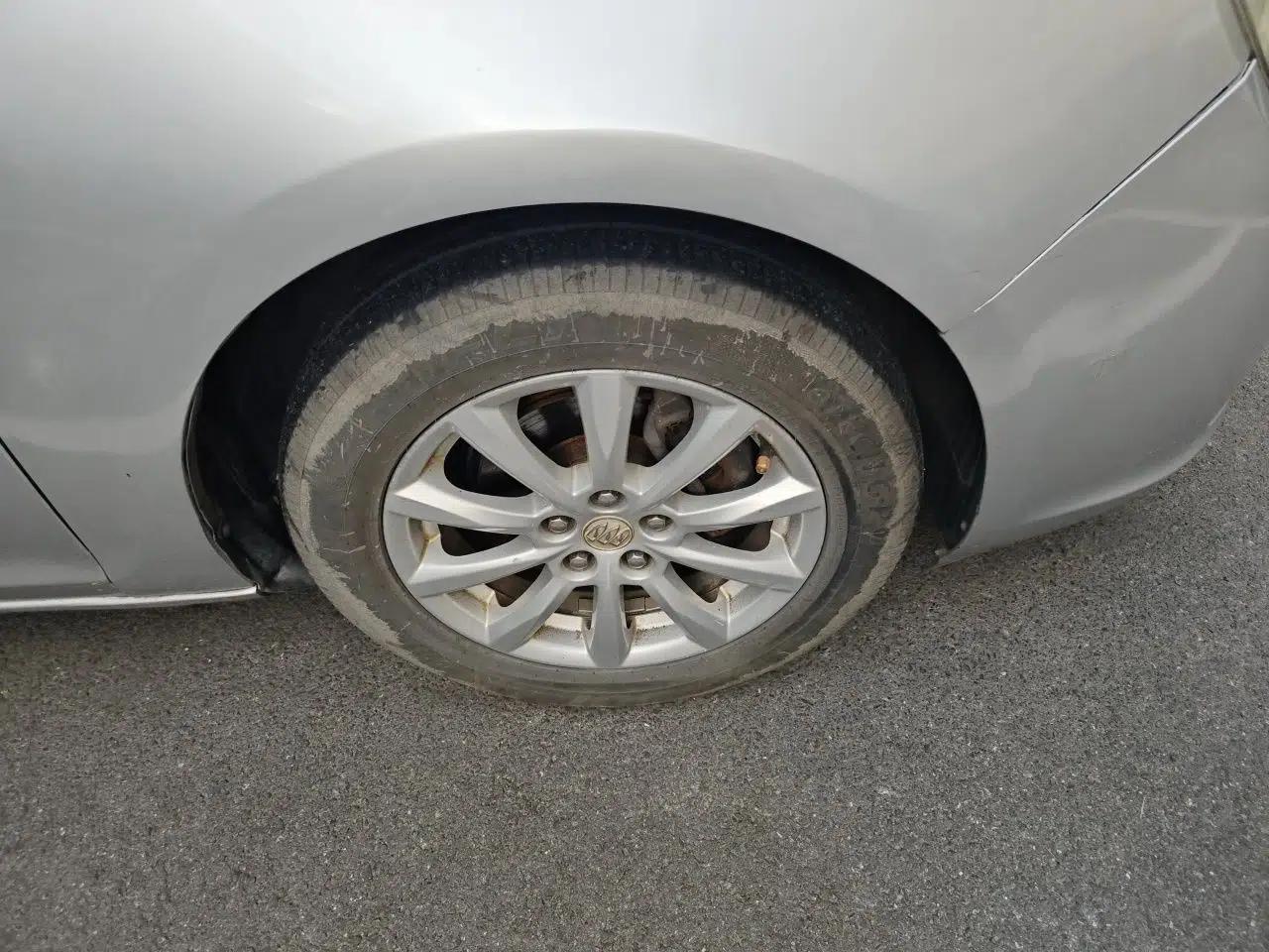 Buick GT 2013 GT 1.6L Manual Entry-Level Model — миниатюра 8