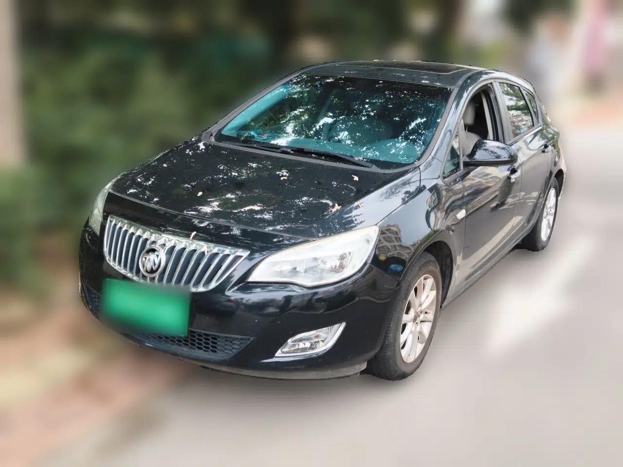 Buick GT 2012 XT 1.6L Automatic Fashion Edition — миниатюра 1