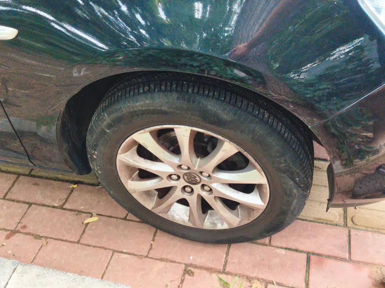 Buick GT 2012 XT 1.6L Automatic Fashion Edition — миниатюра 8