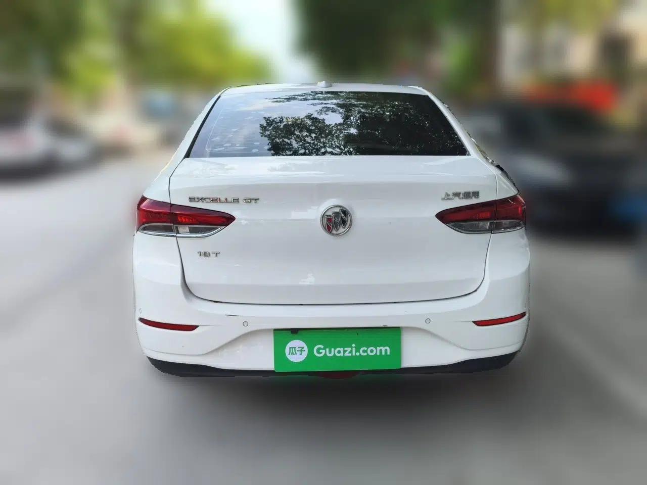 Buick GT 2018 18T Automatic Elite Model — миниатюра 5