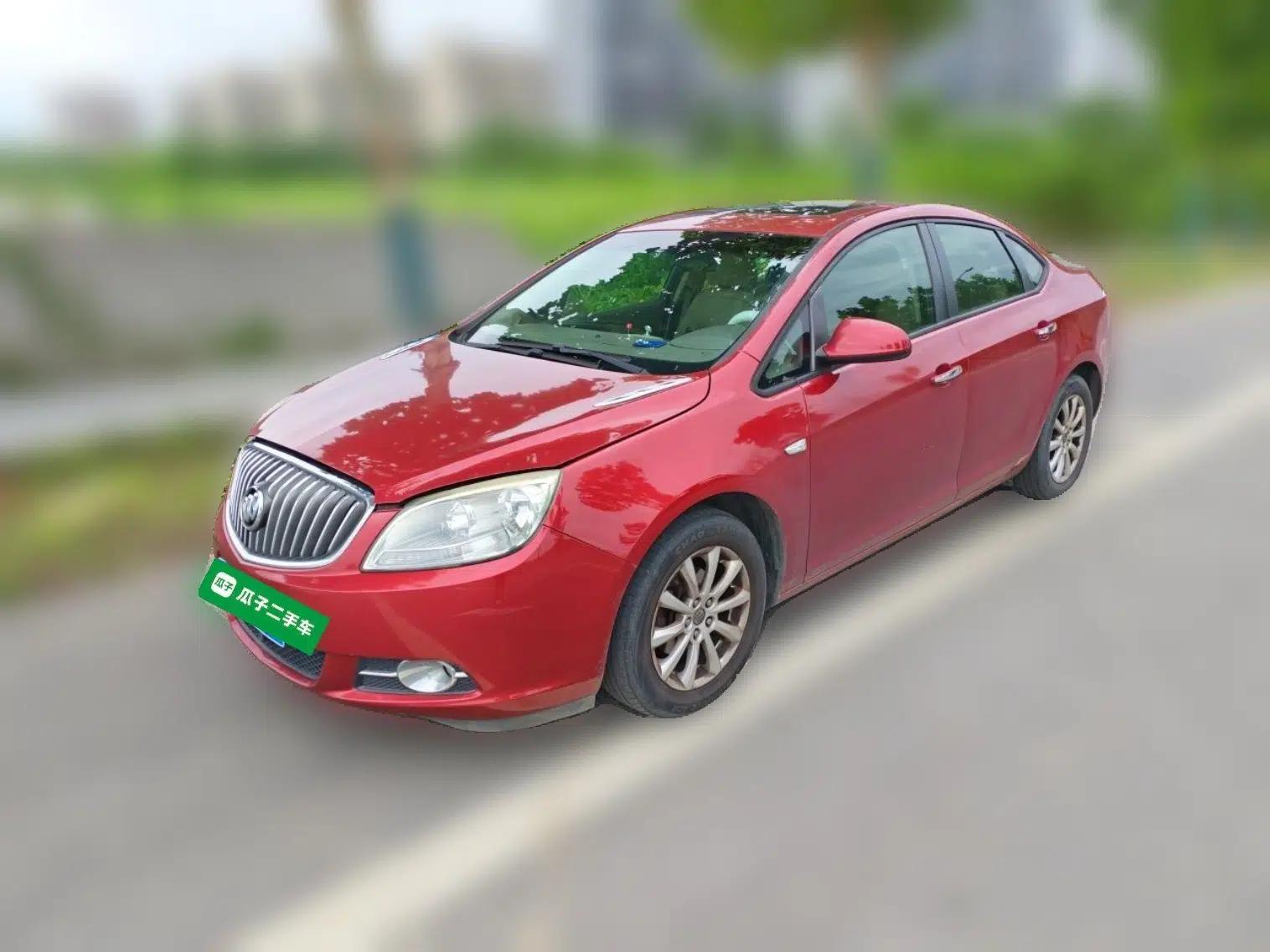 Buick GT 2013 GT 1.6L Automatic Fashion Edition — миниатюра 1
