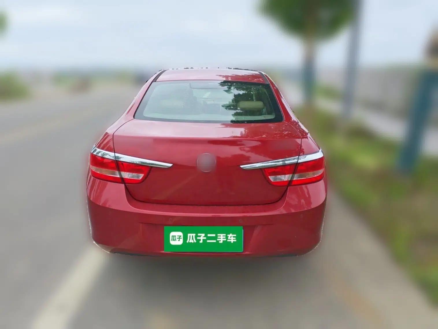 Buick GT 2013 GT 1.6L Automatic Fashion Edition — миниатюра 5