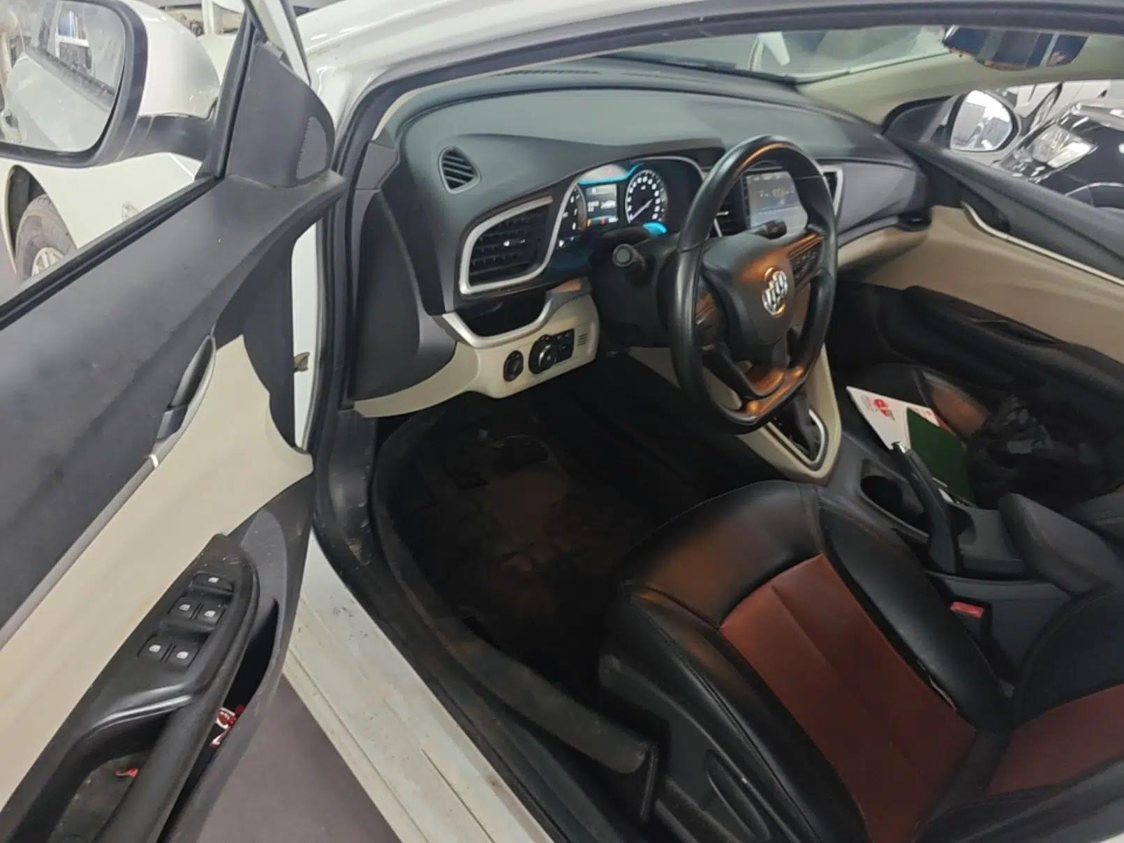 Buick GT 2017 15N Automatic Elite Version — миниатюра 19