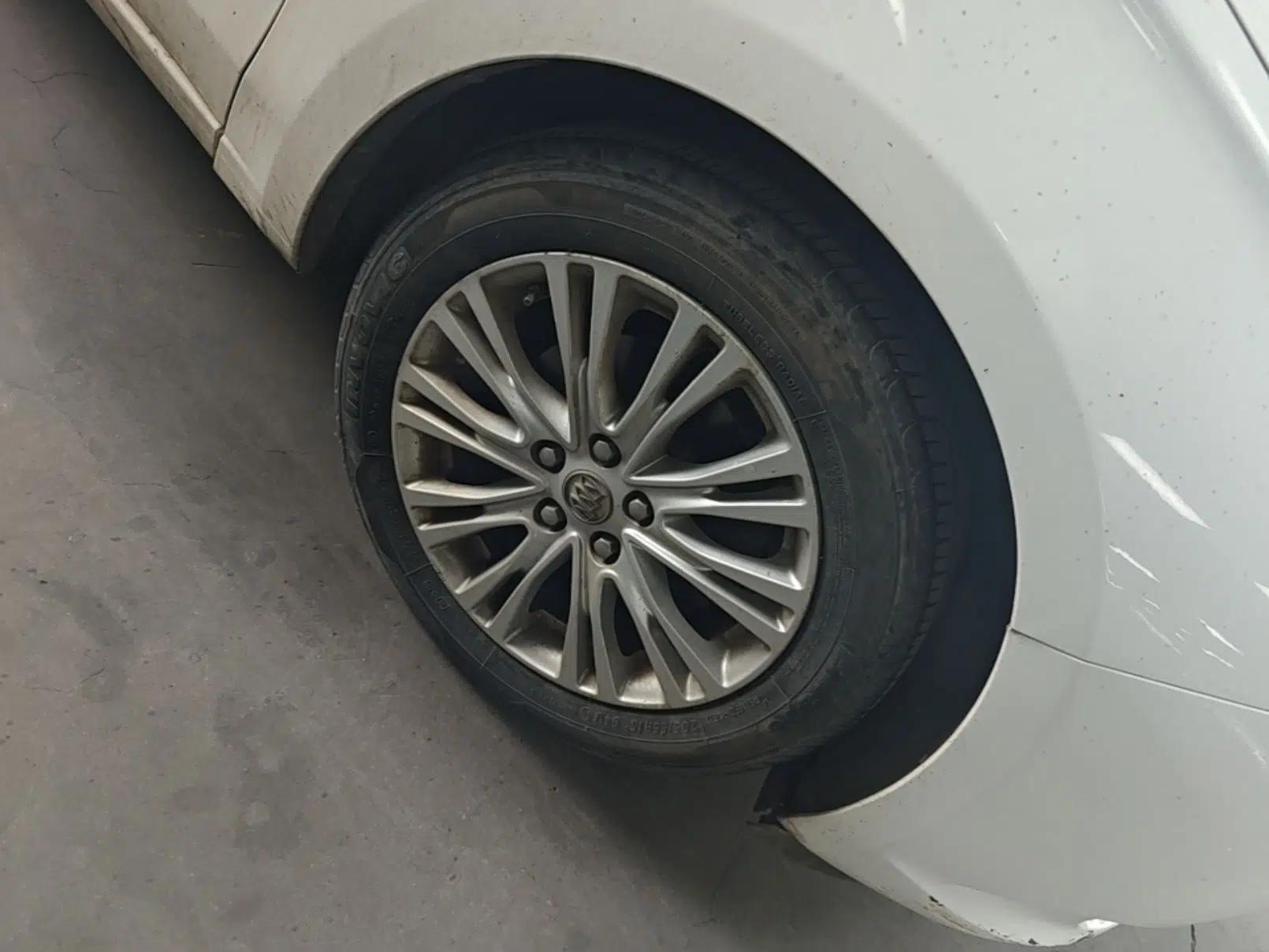 Buick GT 2017 15N Automatic Elite Version — миниатюра 8