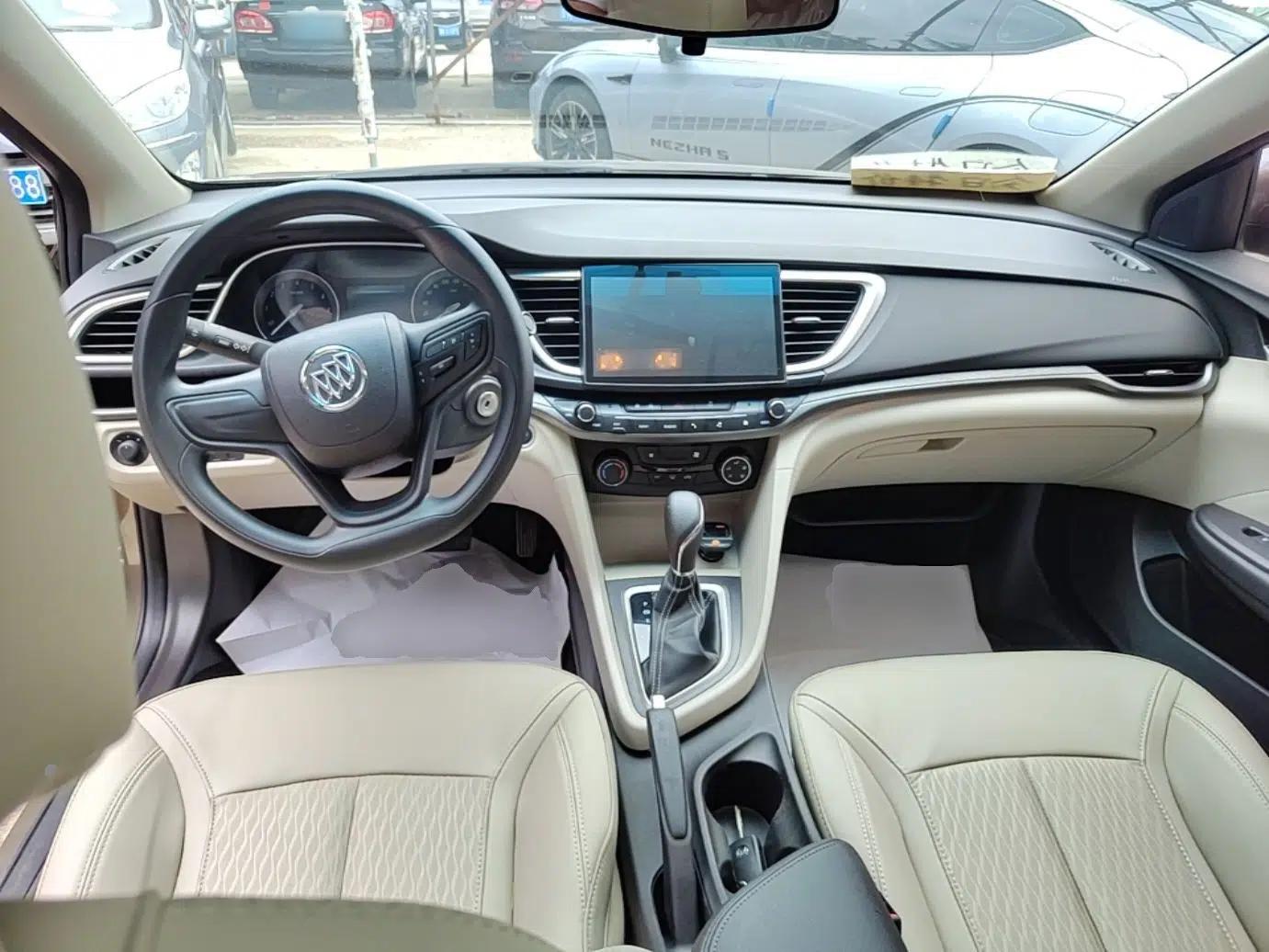 Buick GT 2017 15N Automatic Elite Version — миниатюра 12