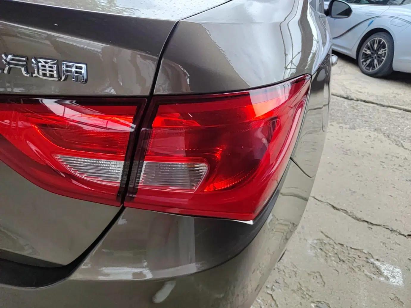 Buick GT 2017 15N Automatic Elite Version — миниатюра 9