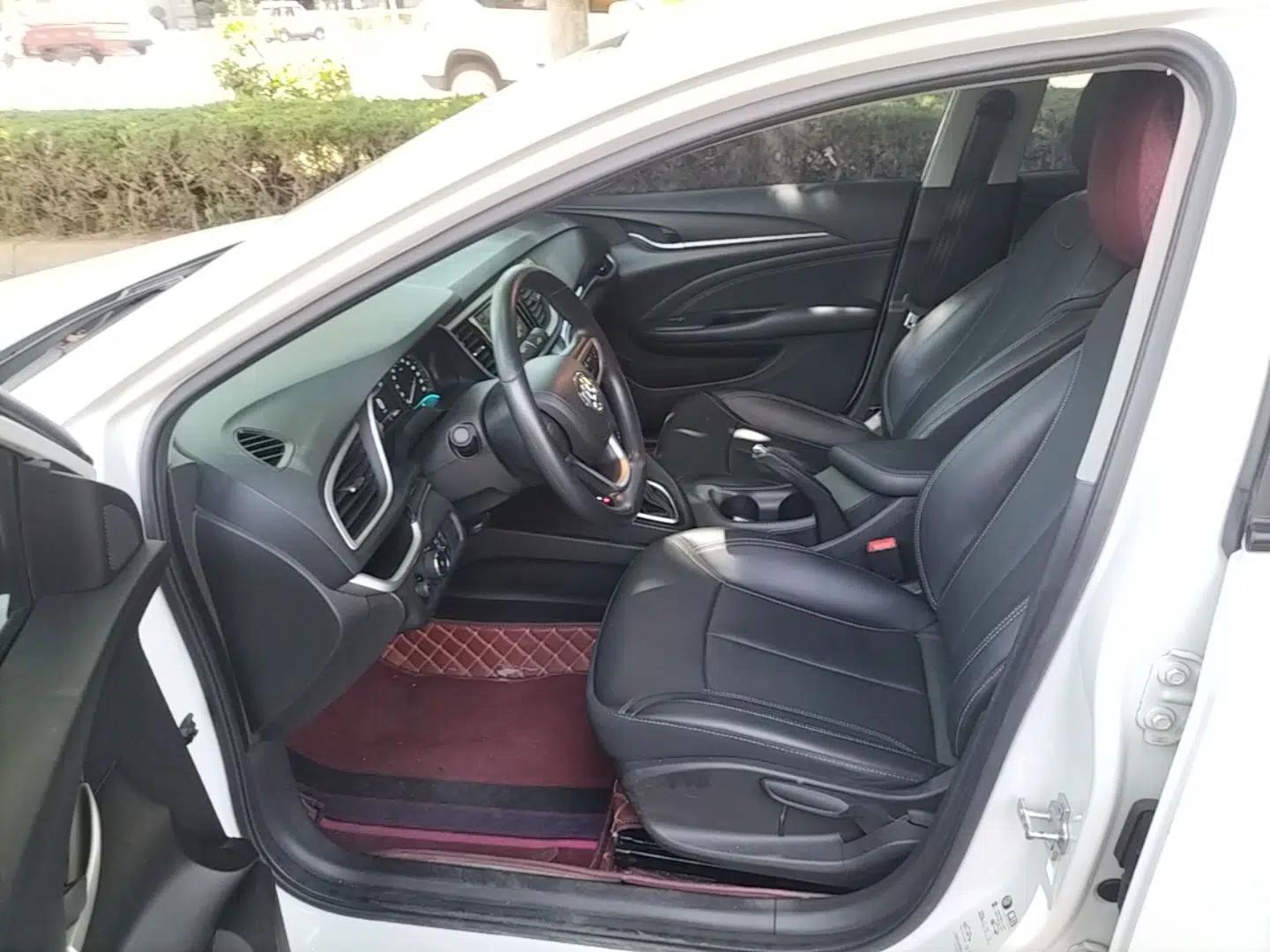 Buick GT 2016 15N Automatic Luxury Edition — миниатюра 17