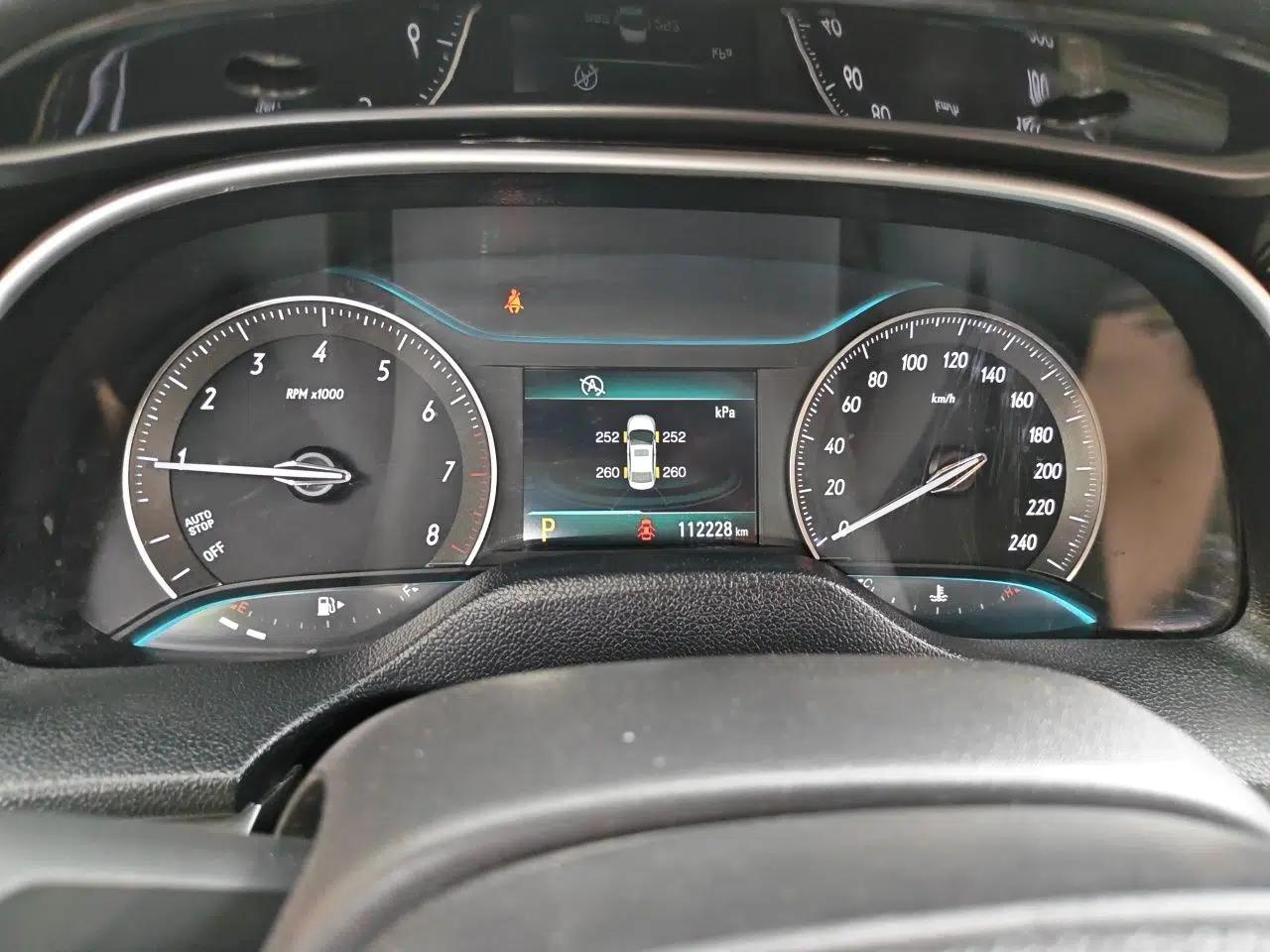 Buick GT 2015 15N Automatic Elite Version — миниатюра 11