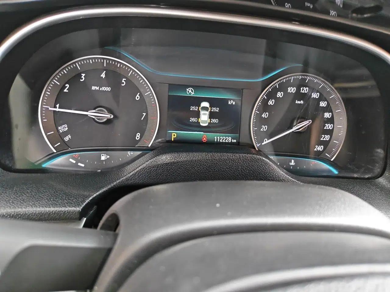 Buick GT 2015 15N Automatic Elite Version — миниатюра 12