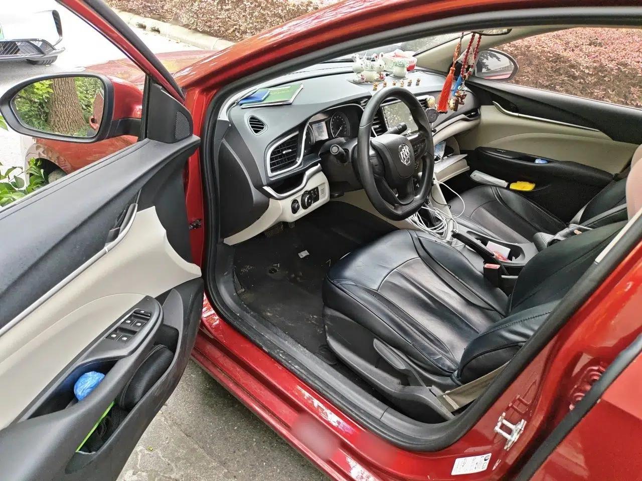 Buick GT 2015 15N Automatic Elite Version — миниатюра 16