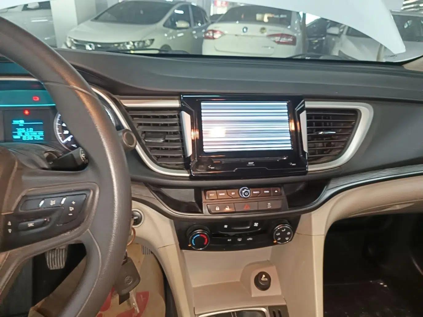 Buick GT 2015 15N Manual Entry-Level Trim — миниатюра 15