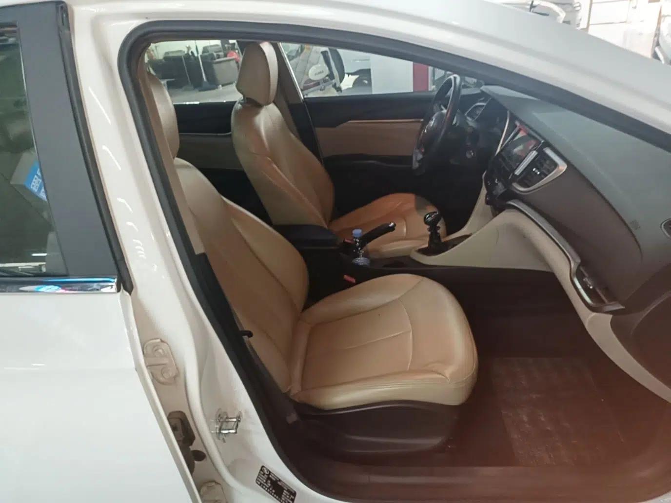 Buick GT 2015 15N Manual Entry-Level Trim — миниатюра 19