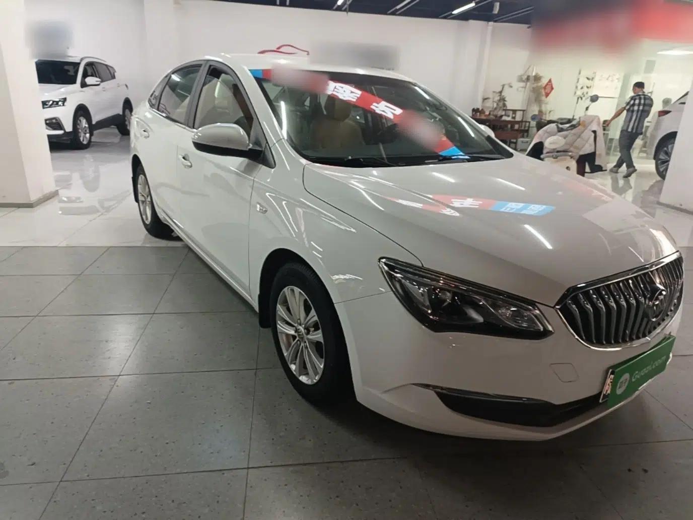 Buick GT 2015 15N Manual Entry-Level Trim — миниатюра 3