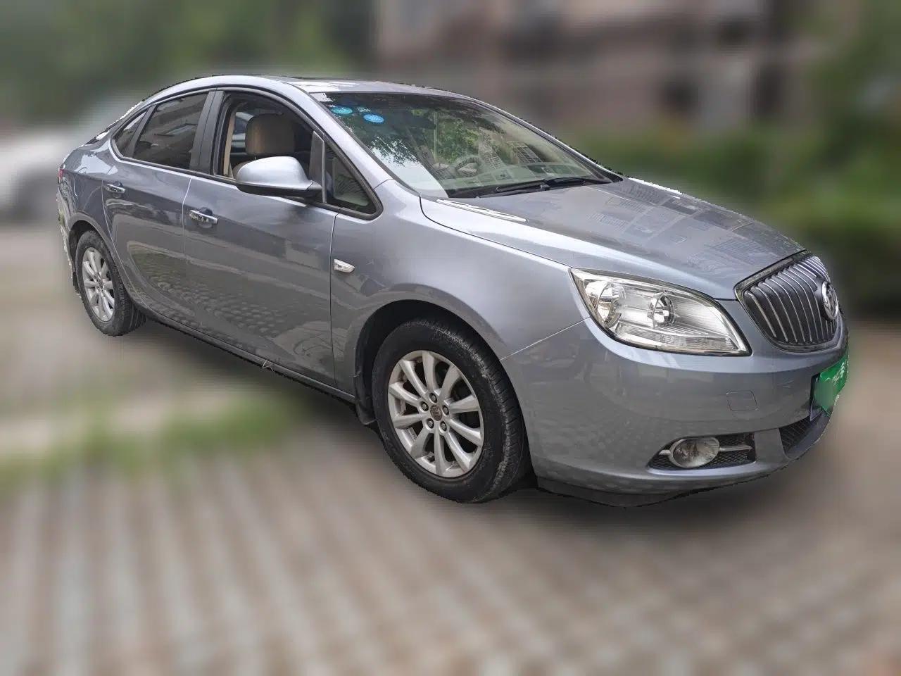 Buick GT 2012 GT 1.6L Automatic Fashion Edition — миниатюра 3