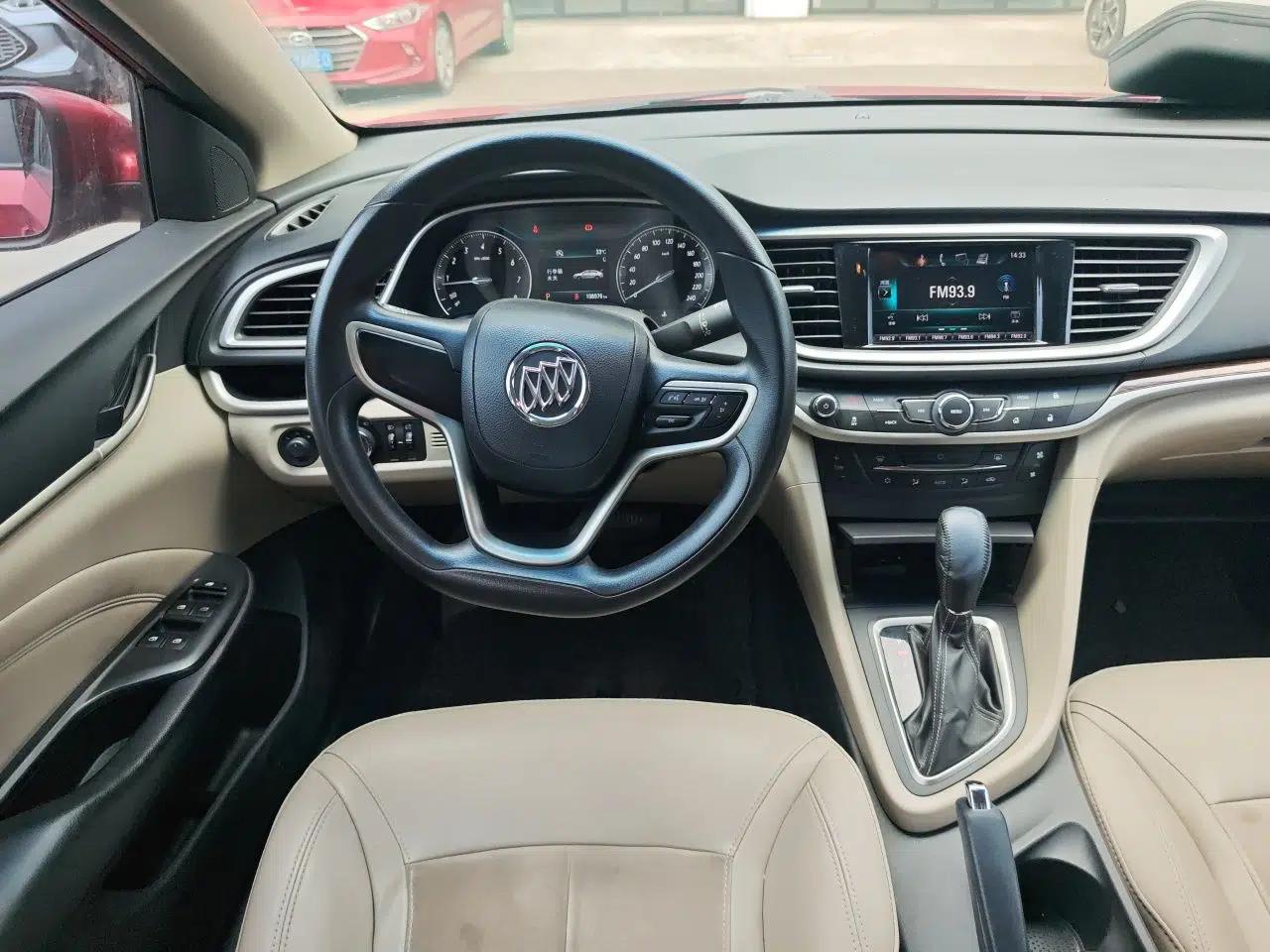 Buick GT 2015 15N Automatic Deluxe Edition — миниатюра 10