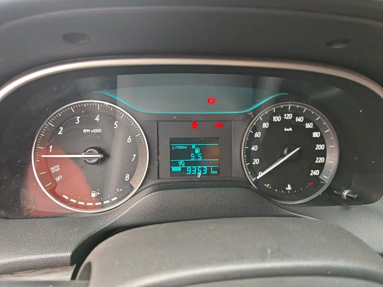 Buick GT 2015 15N Manual Entry-Level Trim — миниатюра 11