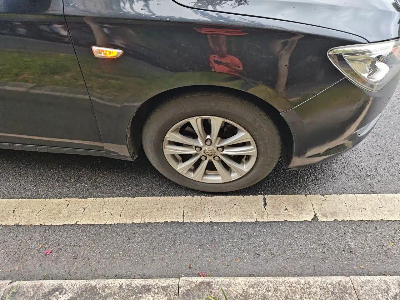 Buick GT 2015 15N Manual Entry-Level Trim — миниатюра 8