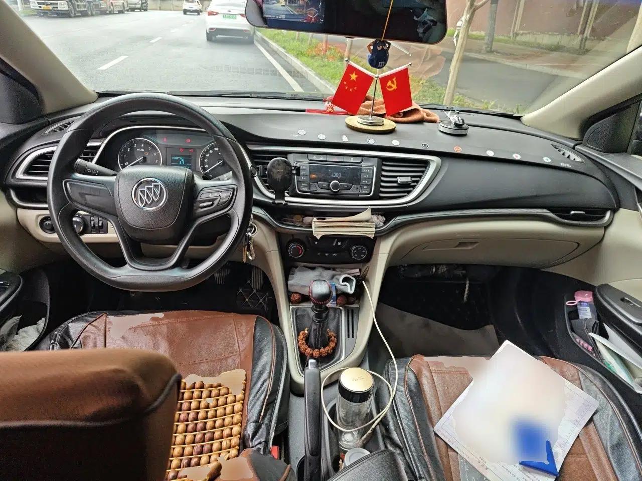 Buick GT 2015 15N Manual Entry-Level Trim — миниатюра 9