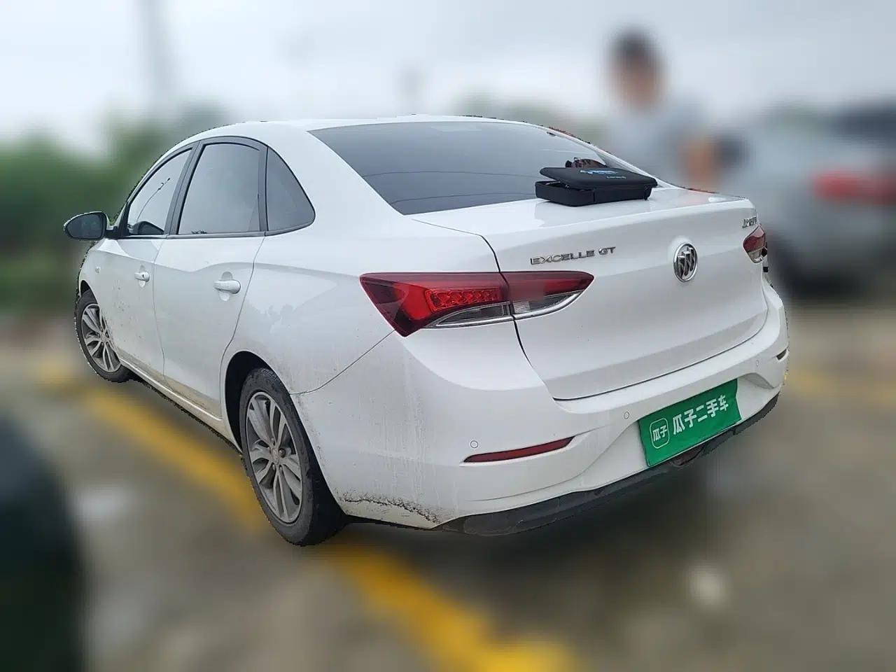 Buick GT 2021 1.3T Automatic Mild Hybrid Elite Version — миниатюра 4