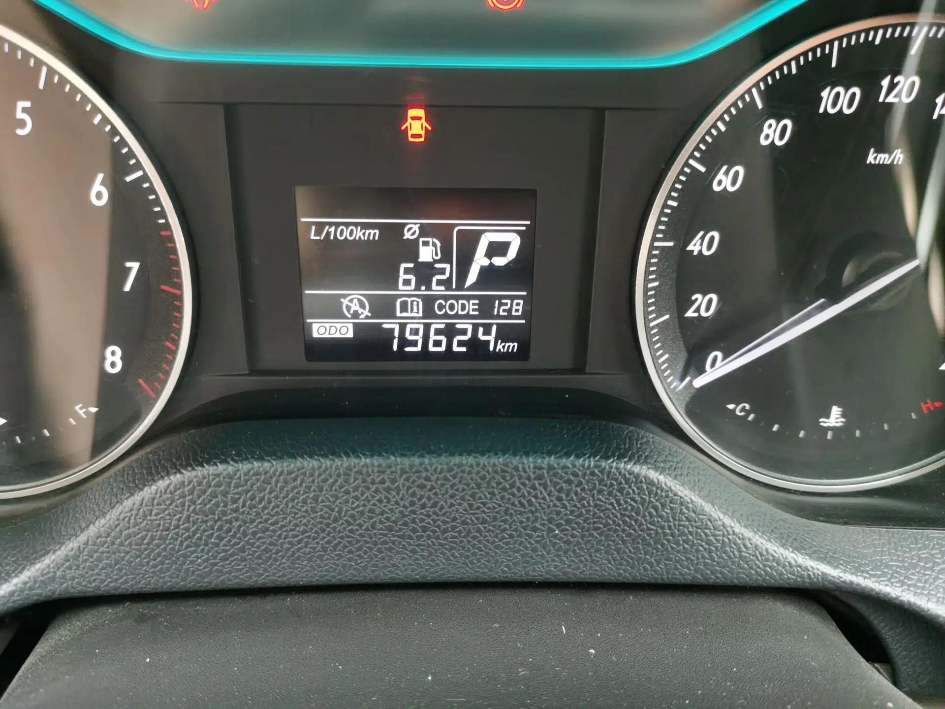 Buick GT 2016 15N Automatic Entry-Level Trim — миниатюра 12