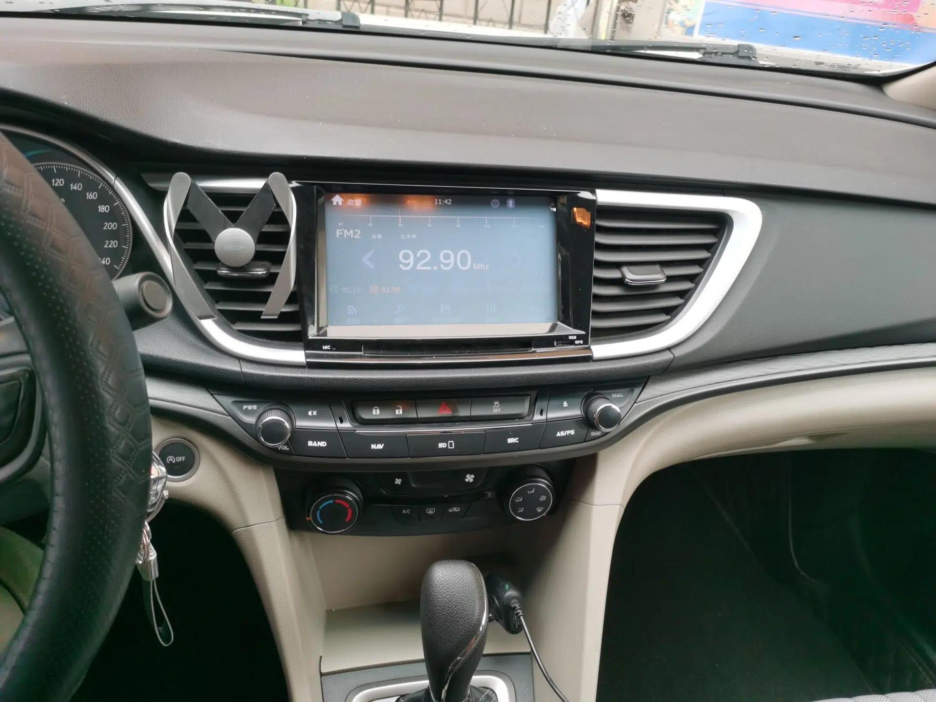 Buick GT 2016 15N Automatic Entry-Level Trim — миниатюра 13