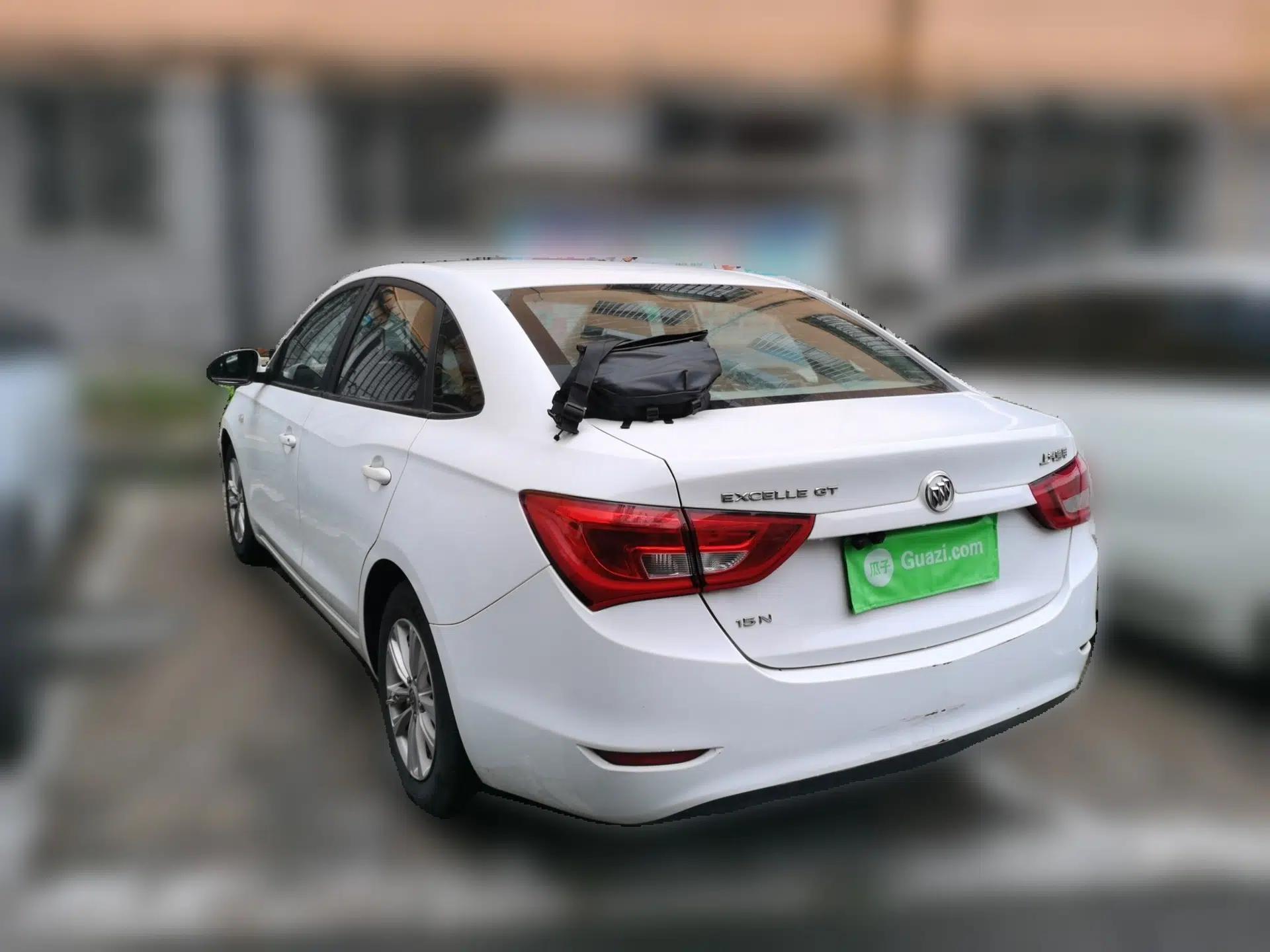 Buick GT 2016 15N Automatic Entry-Level Trim — миниатюра 4