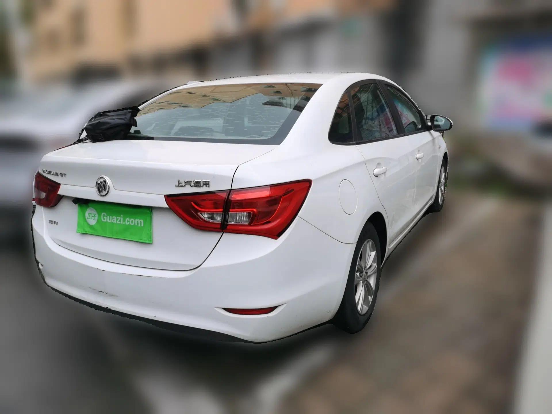 Buick GT 2016 15N Automatic Entry-Level Trim — миниатюра 6