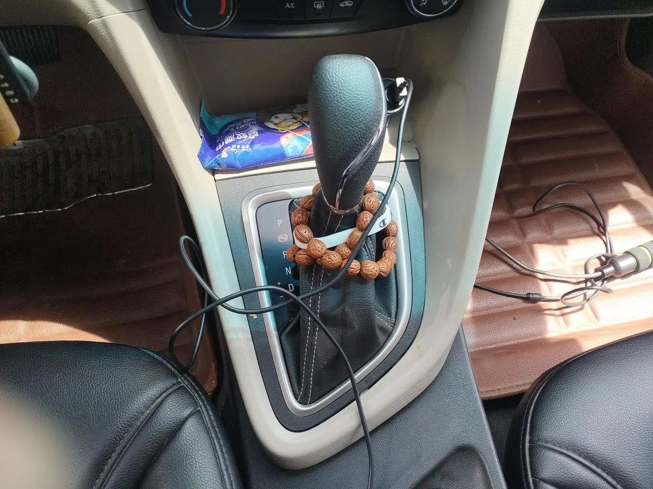 Buick GT 2015 15N Automatic Entry-Level Trim — миниатюра 14