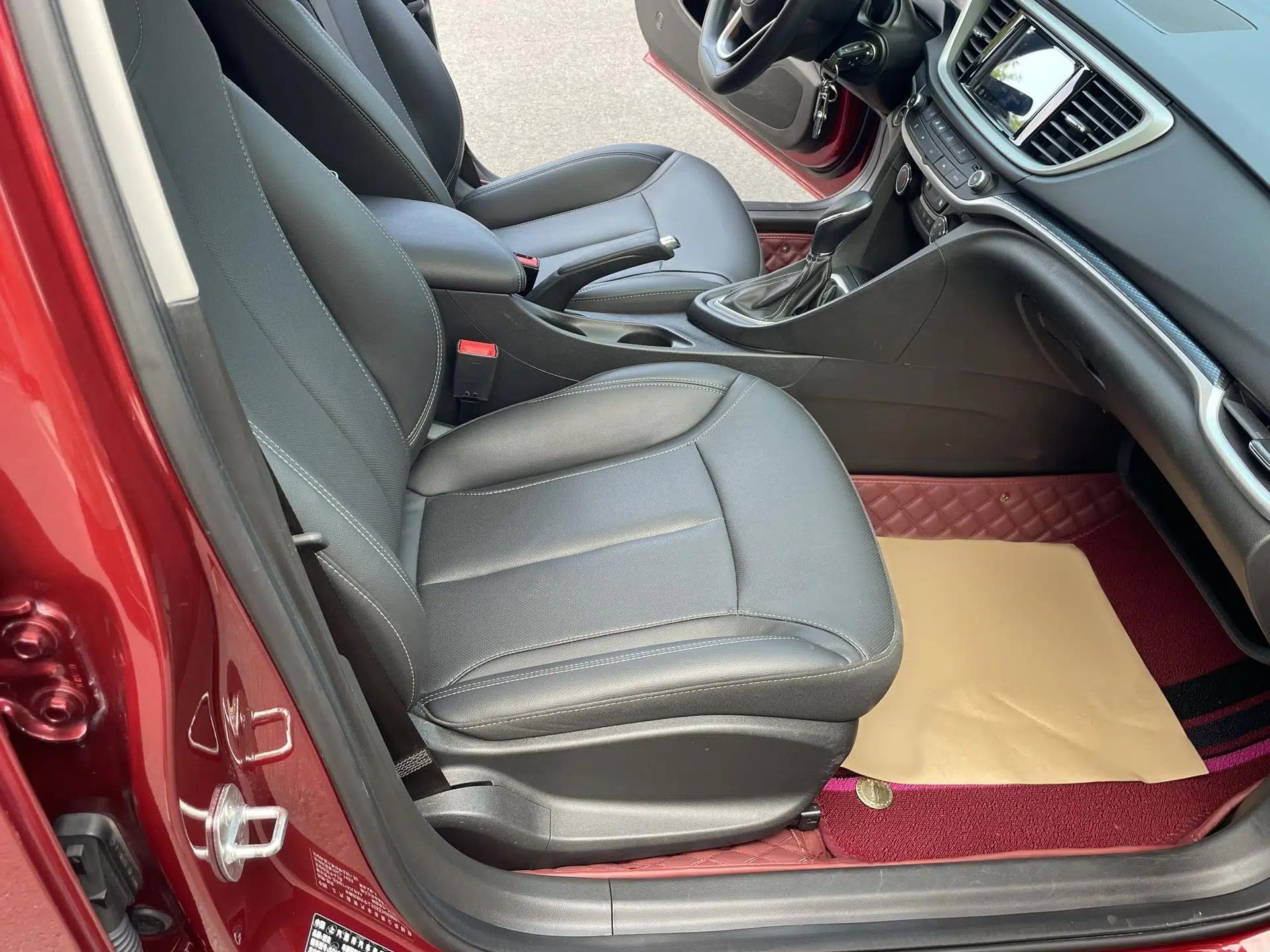 Buick GT 2021 Revised Version Flagship 1.5L Automatic Elite Edition — миниатюра 34