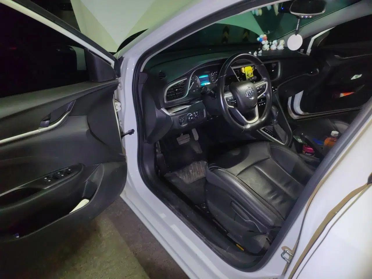 Buick GT 2019 18T Automatic Connected Elite Model China VI Standard — миниатюра 13