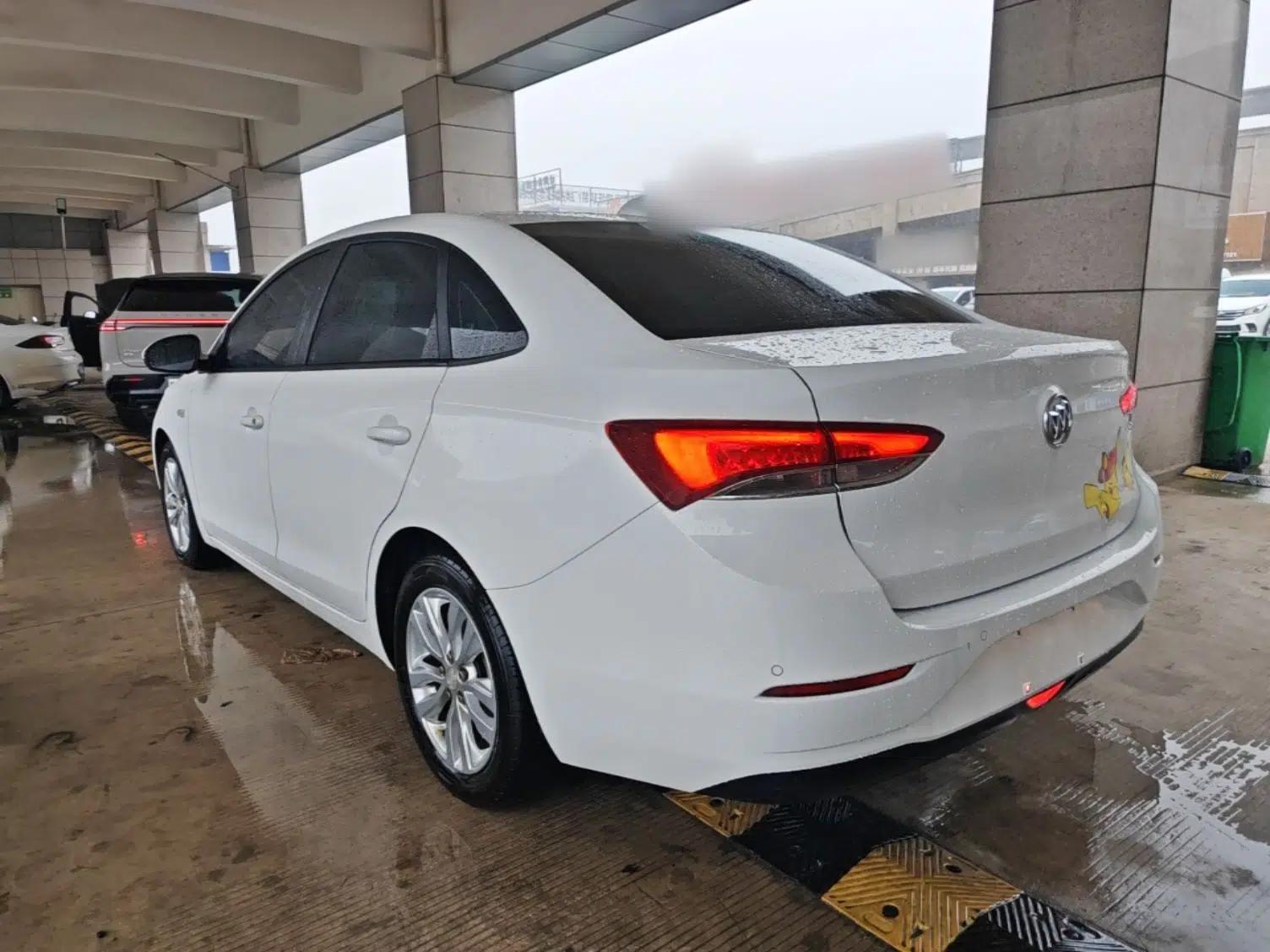 Buick GT 2019 15T Dual-Clutch Connected Elite Version China V Standard — миниатюра 4