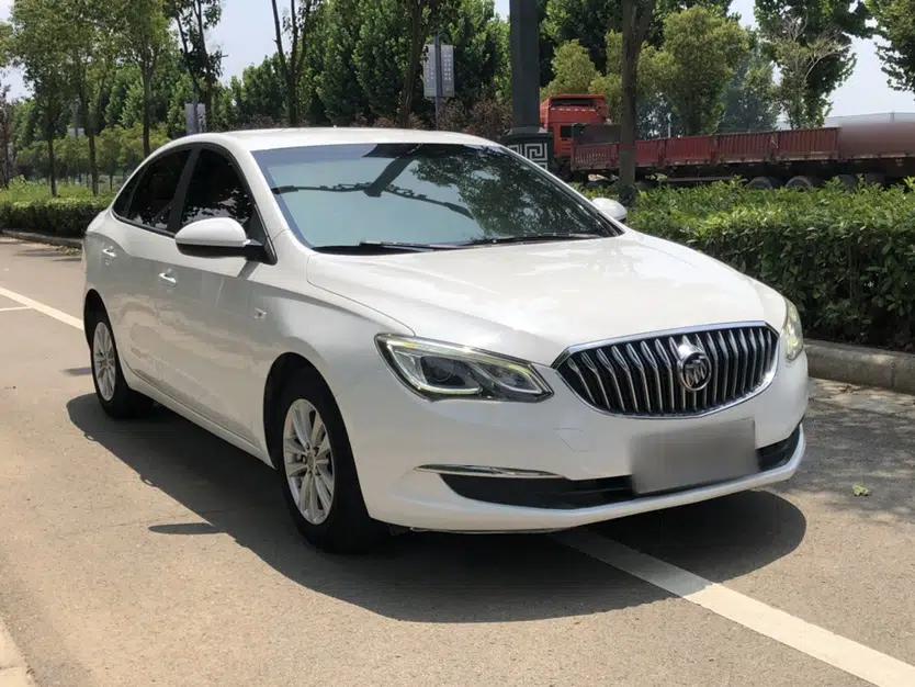 Buick GT 2017 15N Automatic Entry-Level Trim — миниатюра 6