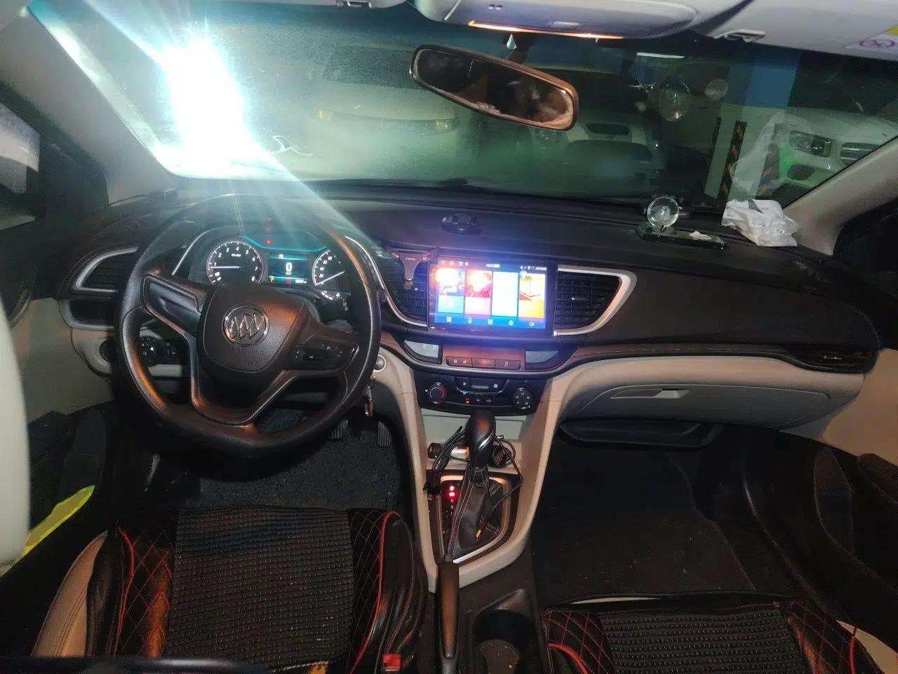 Buick GT 2017 15N Automatic Elite Version — миниатюра 9