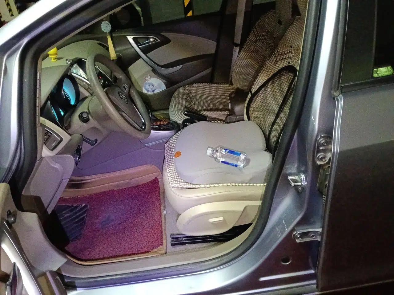 Buick GT 2012 GT 1.6L Automatic Comfort Edition — миниатюра 15