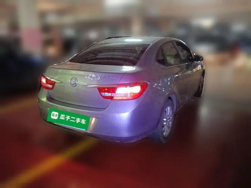 Buick GT 2012 GT 1.6L Automatic Comfort Edition — миниатюра 6