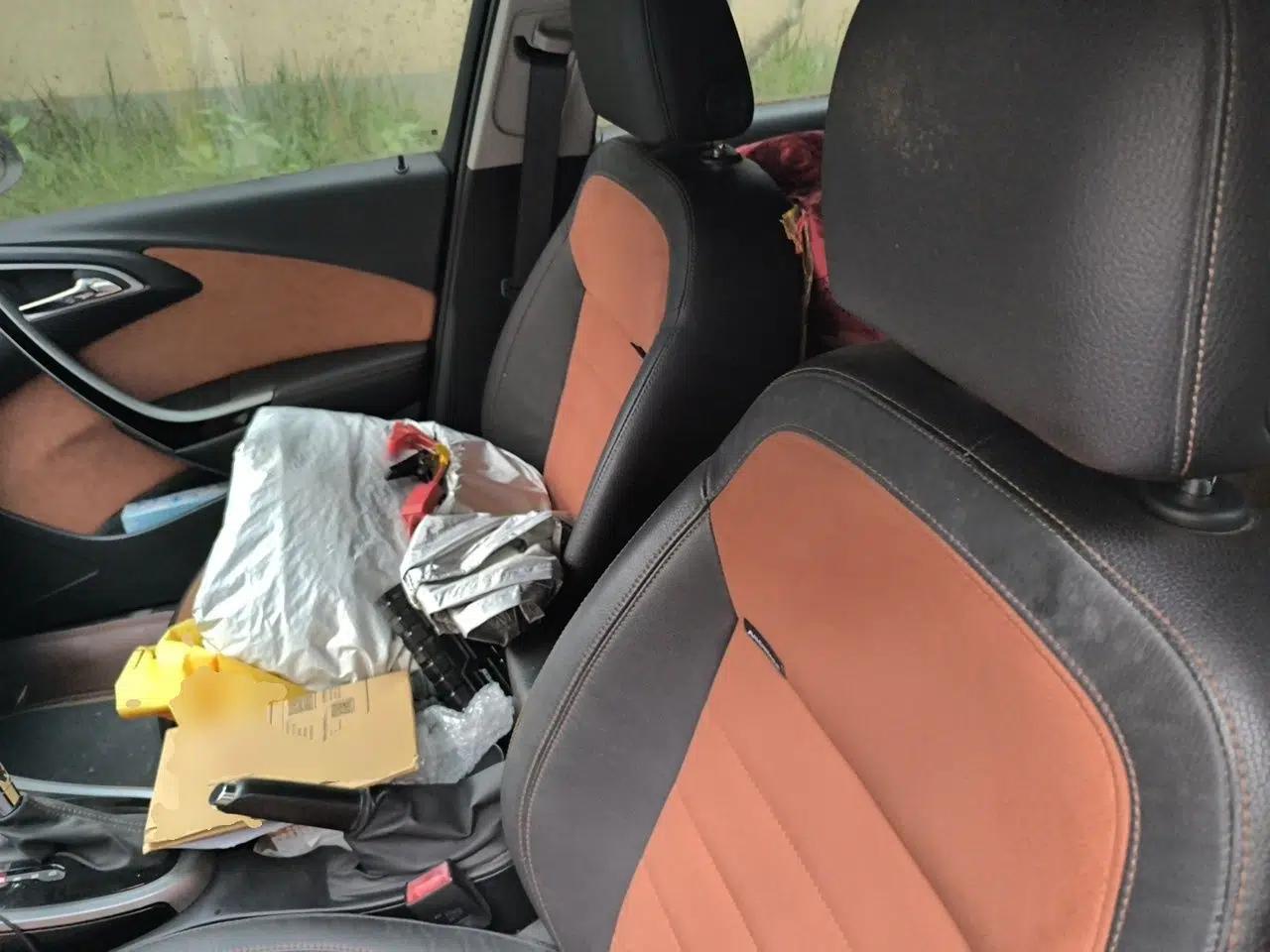 Buick GT 2014 XT 1.6T Automatic New Sharp Sport Edition — миниатюра 15