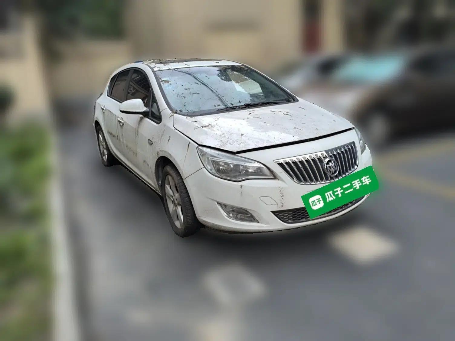 Buick GT 2014 XT 1.6T Automatic New Sharp Sport Edition — миниатюра 3