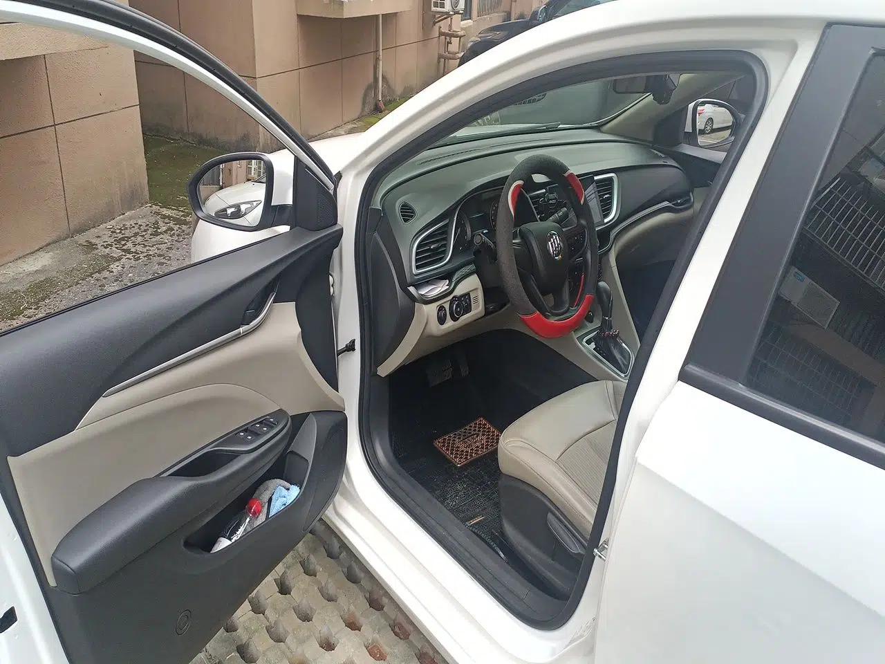 Buick GT 2017 15N Automatic Elite Version — миниатюра 16