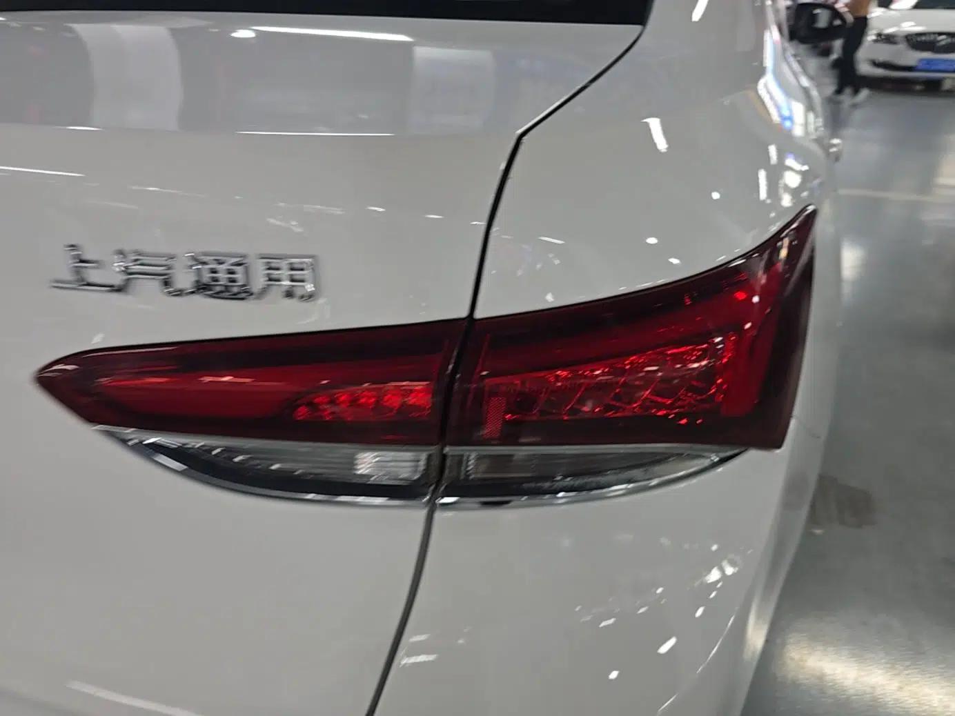 Buick GT 2021 Revised Version Flagship 1.5L Automatic Elite Edition — миниатюра 14