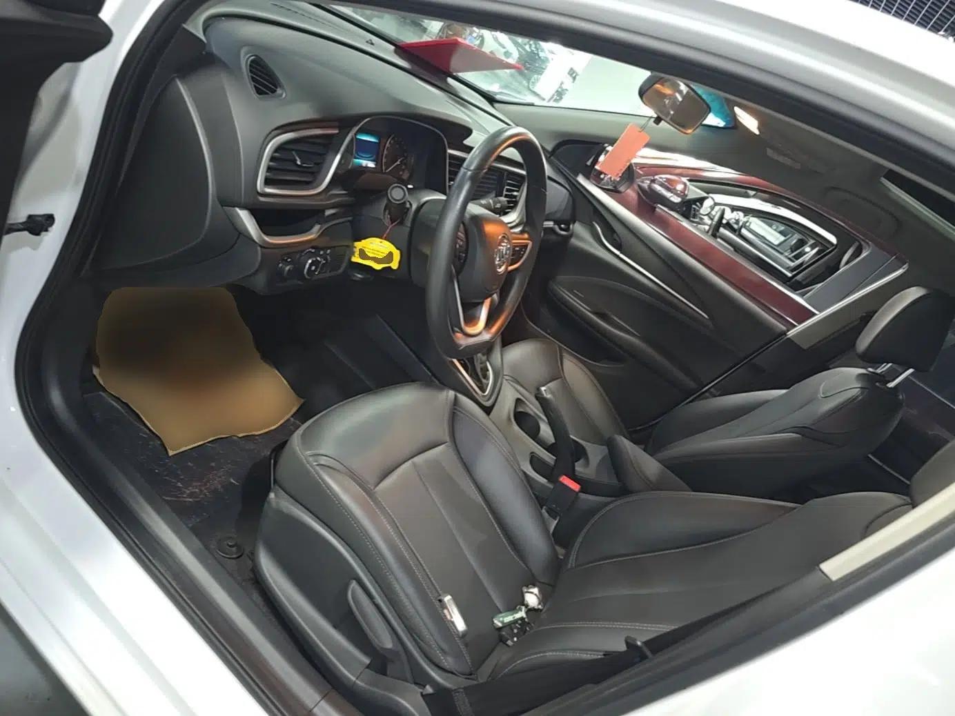 Buick GT 2021 Revised Version Flagship 1.5L Automatic Elite Edition — миниатюра 22