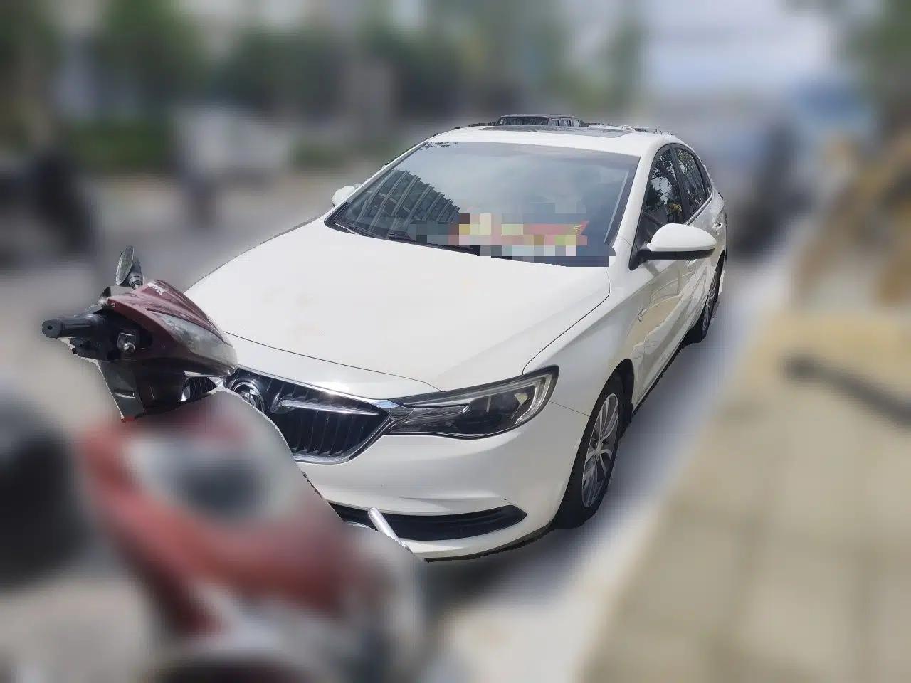 Buick GT 2018 18T Automatic Elite Model — миниатюра 1