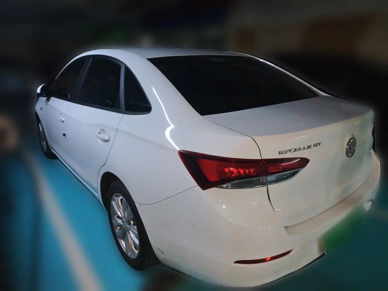 Buick GT 2021 Exemplar 1.5L Automatic Entry-Level Trim — миниатюра 4